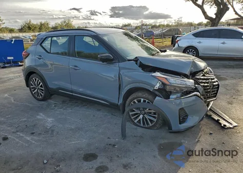 2021 Nissan Kicks Sr from USA, damaged, VIN 3N1CP5DV2ML466648